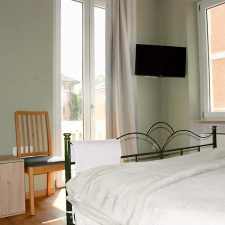 Konukevi Domus 44 - Porta Nuova Verona