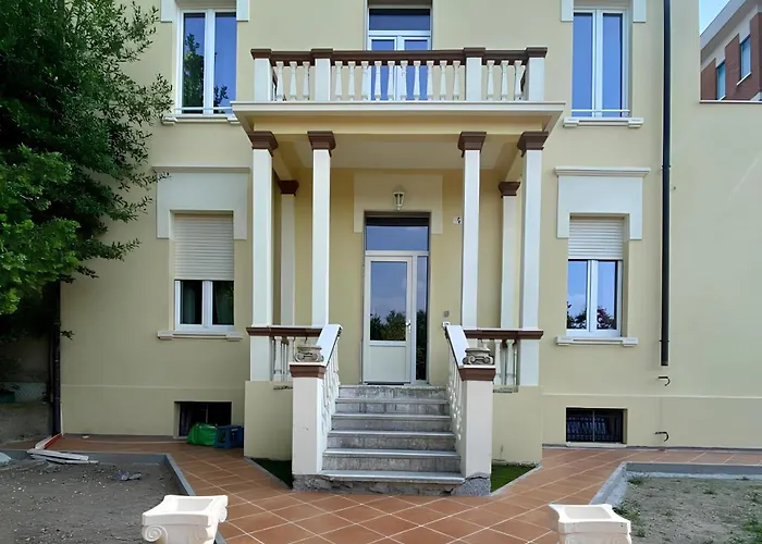 Konukevi Domus 44 - Porta Nuova Verona